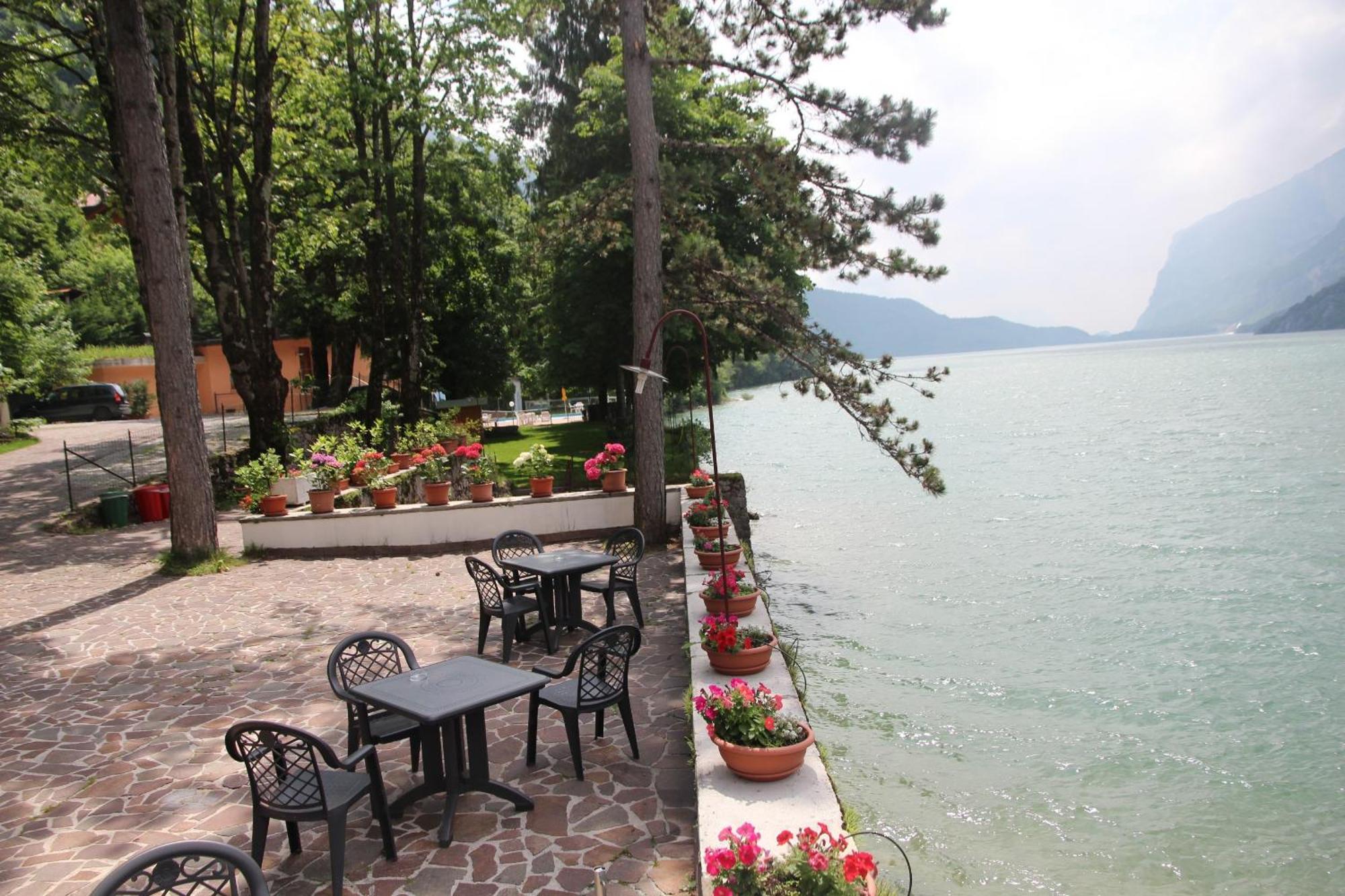 Lago Park Hotel Molveno Exteriér fotografie