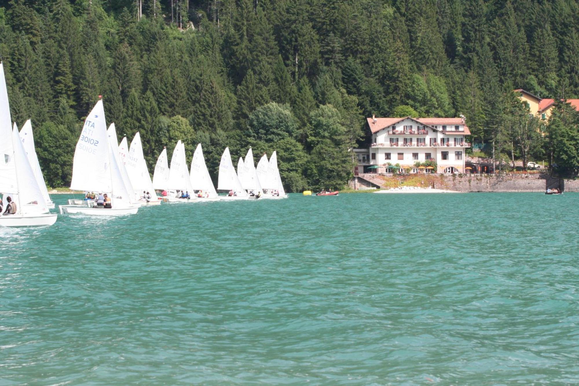 Lago Park Hotel Molveno Exteriér fotografie